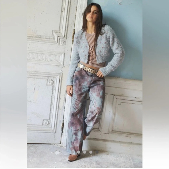 NWTO Free People We The Free Aurora Mid Rise Flare - Picture 2 of 14